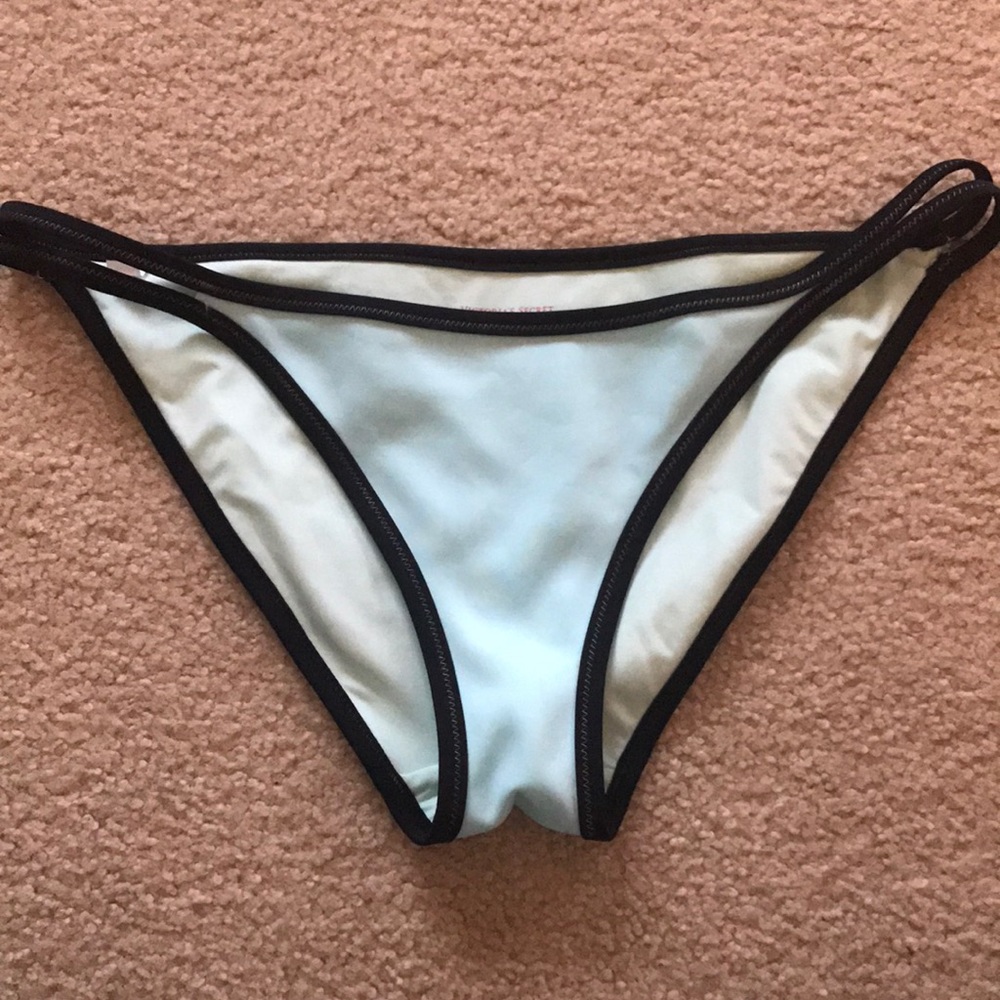 Victoria’s Secret bikini bottoms.